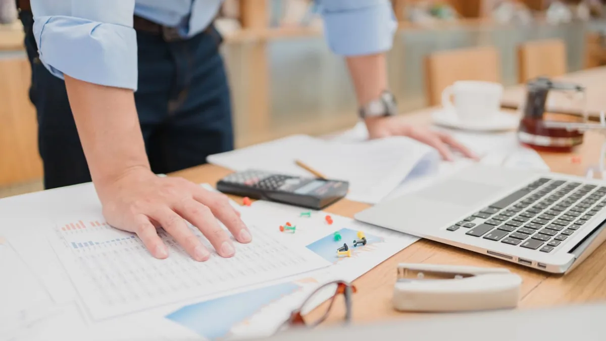Planejamento financeiro empresarial: 6 dicas para manter o caixa no azul